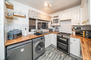 Photo 19- click for photo gallery